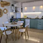 Beachfront Apartamento *