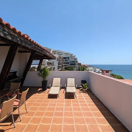 Beachfront Апартаменти